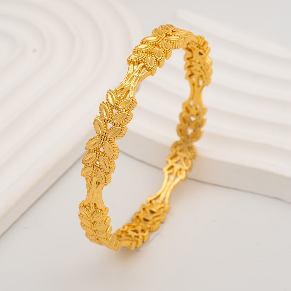 Women’s Gold Bangle Set 4-Piece Leaf Pattern Alloy Jewelry for Weddings