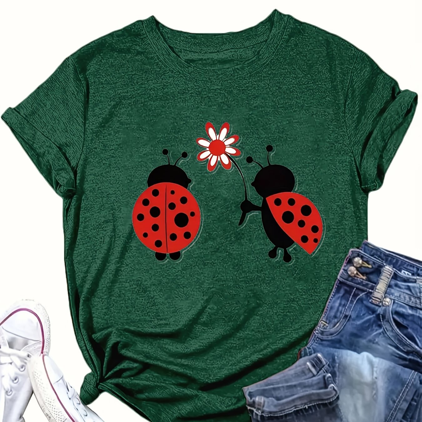 Women’s Plus Size Ladybug Print T-Shirt Casual Crew Neck Knit Top