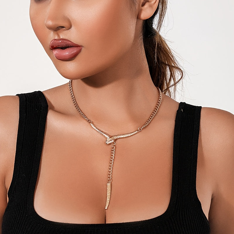 Vintage-Inspired Snake Pendant Necklace with Tassel Detail Alloy Clavicle Chain for Parties and Gifts
