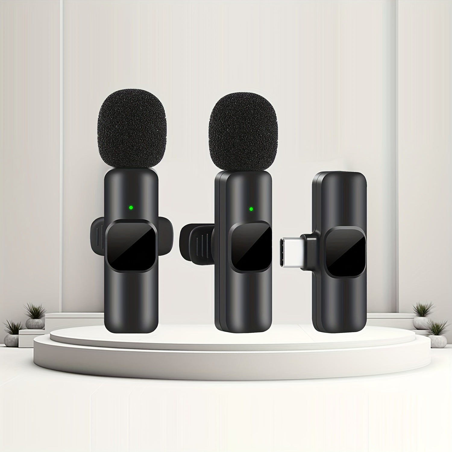 Wireless Lavalier Microphone for USB-C Devices for Recording, Gaming, Interviews, and Vlogging