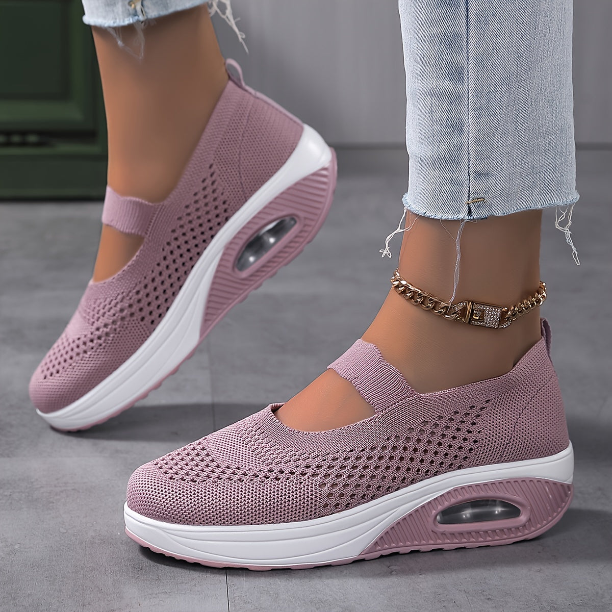 Women's Breathable Mesh Knit Casual Air Cushion Sports Shoes