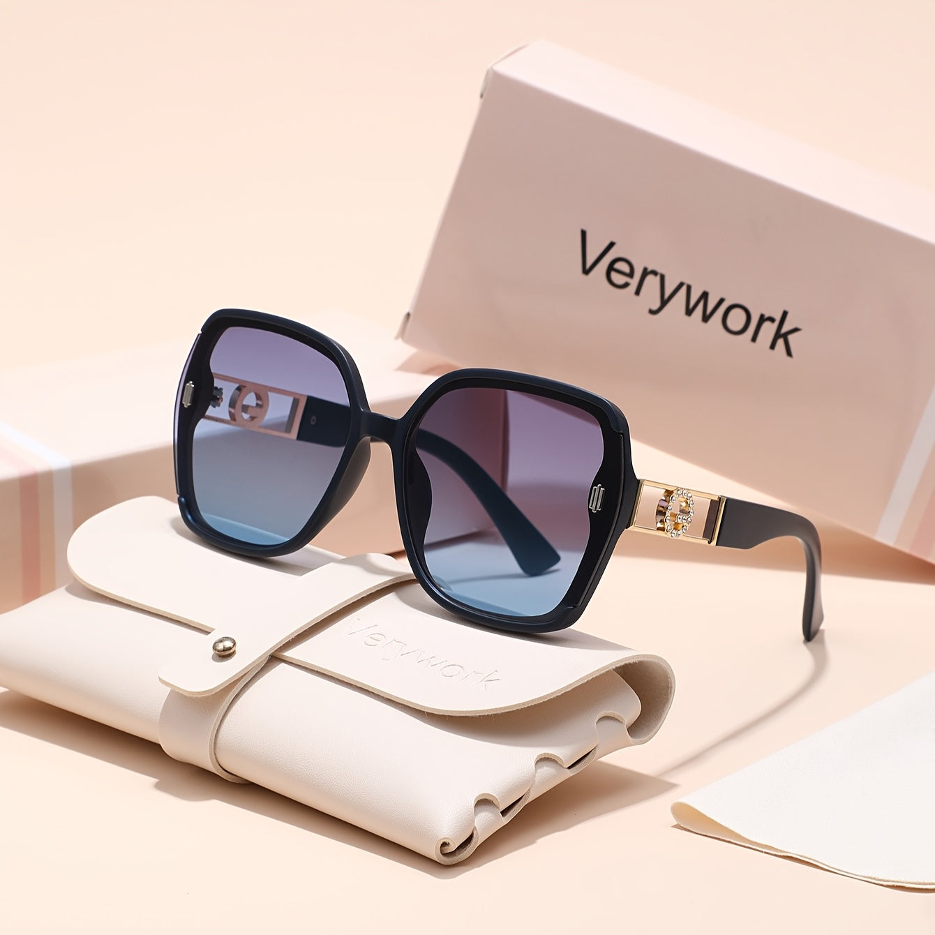 Women's Retro Rectangular Fashion Glasses with Anti-Reflective PC Lenses