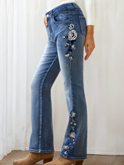 Plus Size Women's Slim Fit Stretch Denim Flared Pants Blue Wash Casual Comfort