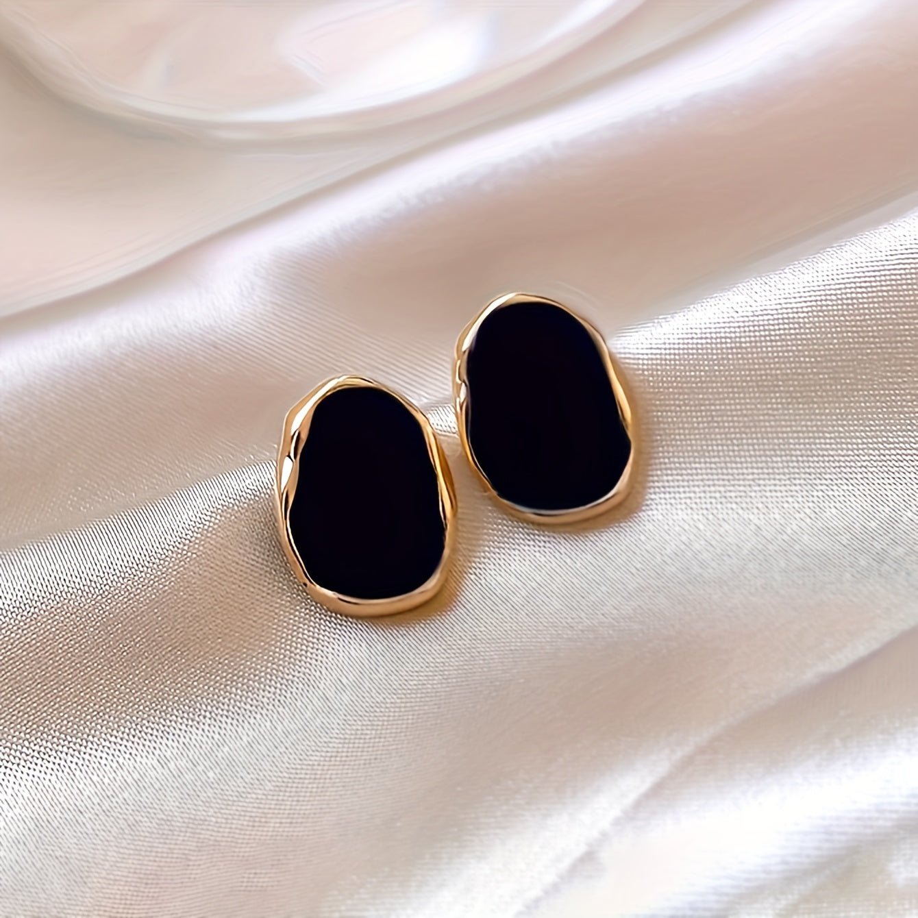 Ayollar uchun vintage geometrik oval stud uzuklar retro minimalistik alloy zargarlik