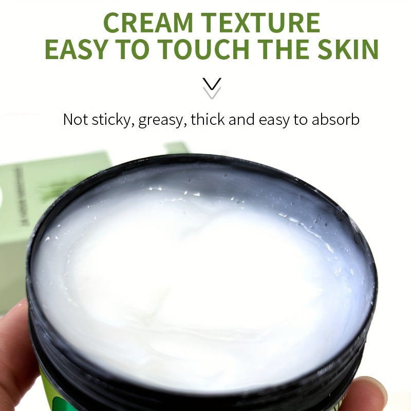 Rosemary soch parvarishi to'plami, muhim yog' va soch niqobi bilan kuz va qish uchun. Silliq, namlangan sochlar uchun namlik va oziqlantirishni ta'minlaydi. To'g'ri, jingalak yoki permali sochlar uchun mukammal. Ajoyib