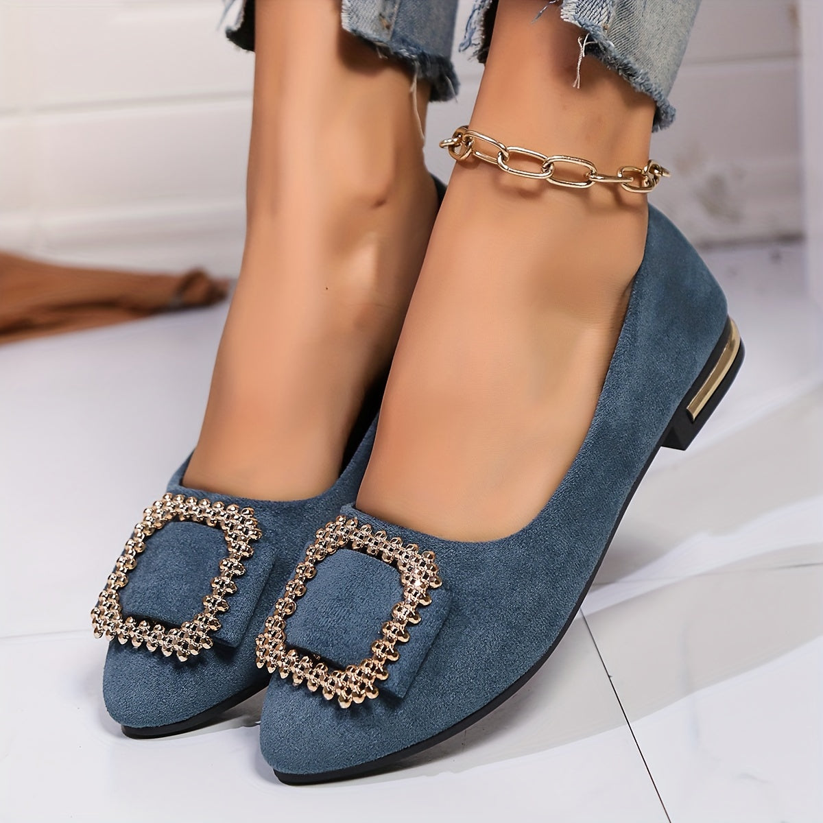 Women's Slip-On Flats with Pointed Toe Sparkling Buckle Lightweight Fabric Spring Shoes