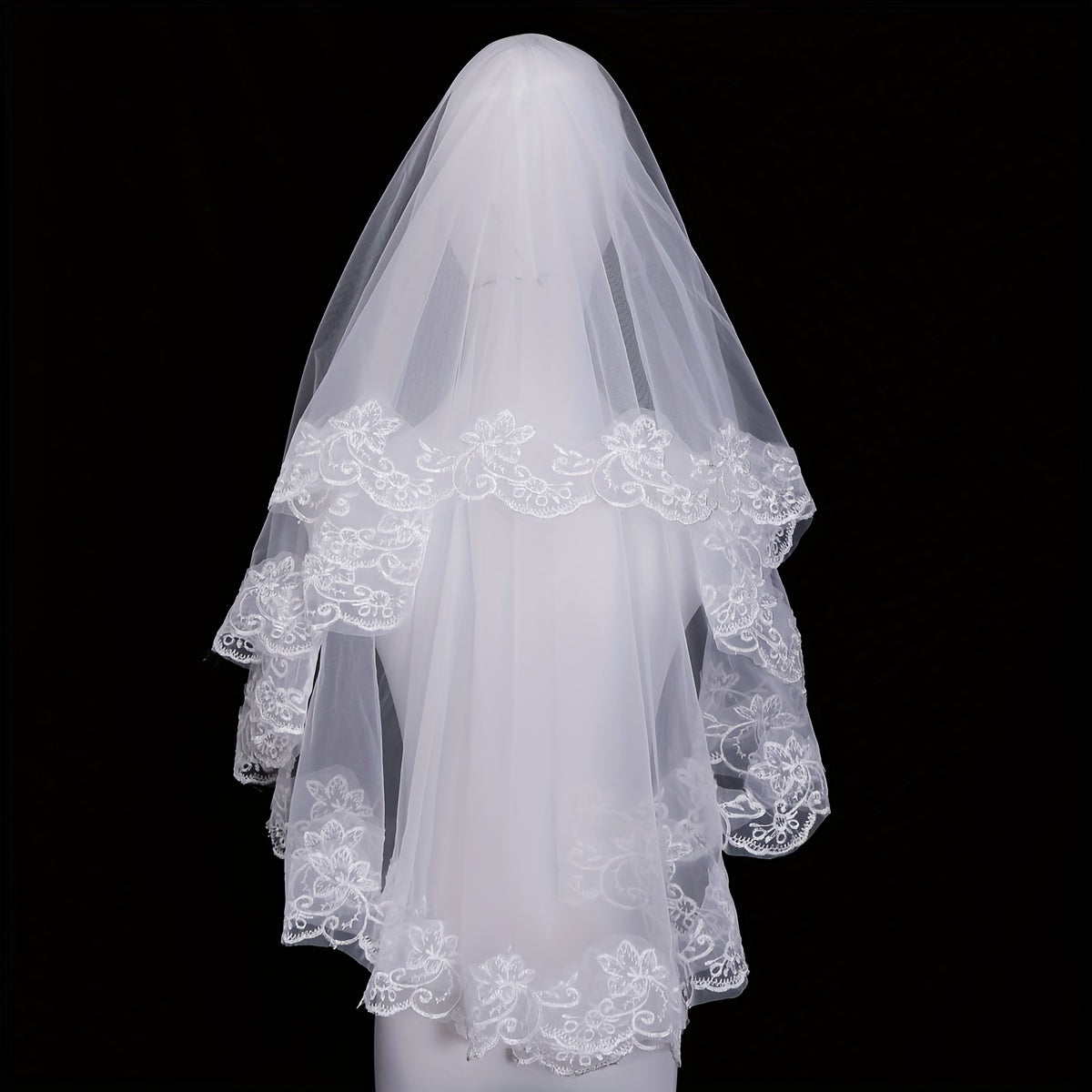 Women's Wedding Veil with Floral Lace Edge Elegant Bridal Accessory