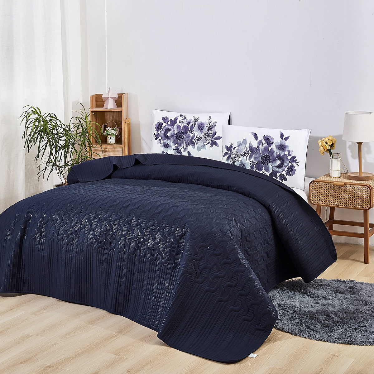 3 ta mustahkam rangli mikroto'qima yotoq to'plami, yotoqxona yoki yotoq xonasi uchun qulay yotoq to'plami (1 ta yotoq to'plami va 2 ta yostiq qopqog'i kiradi, yostiqlar kiritilmagan)