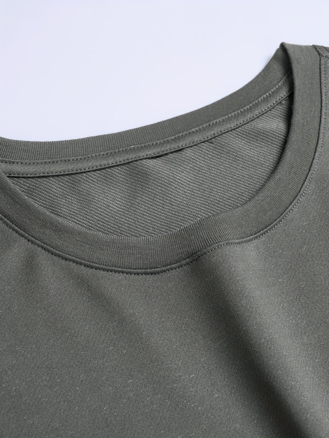 Men's Polyester Color Block Print 2-Piece Outfit Short Sleeve T-Shirt and Drawstring Trousers