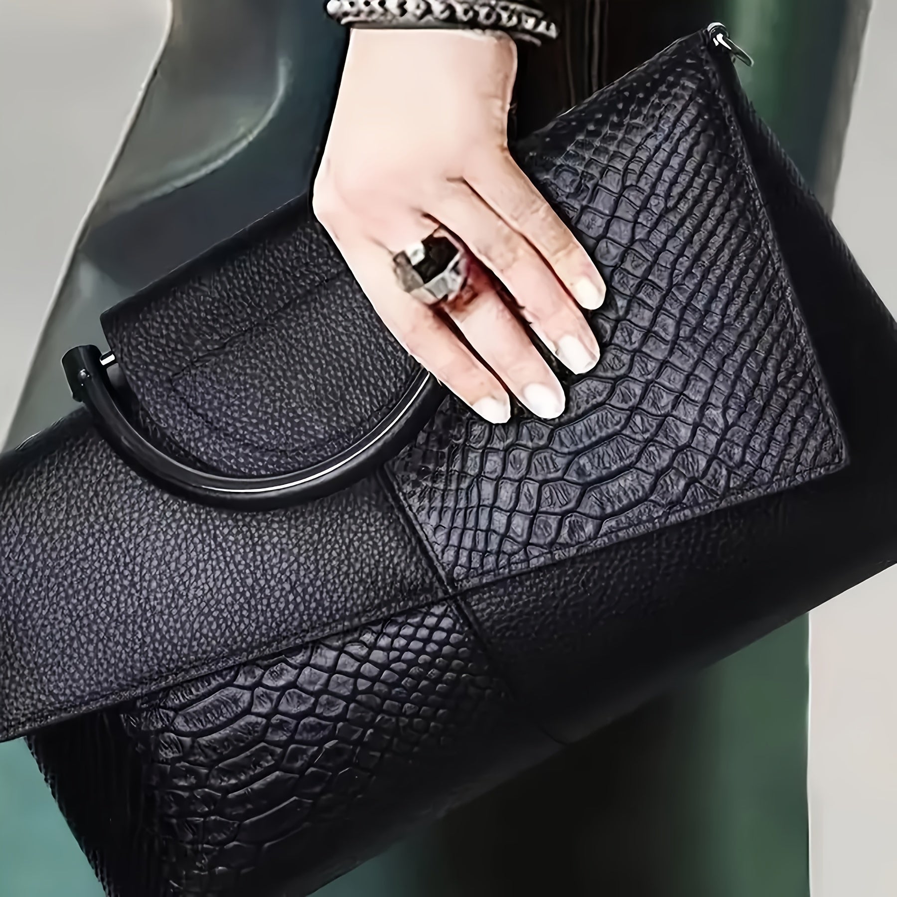 Crocodile Pattern Faux Leather Handbag for Work and Shopping Black