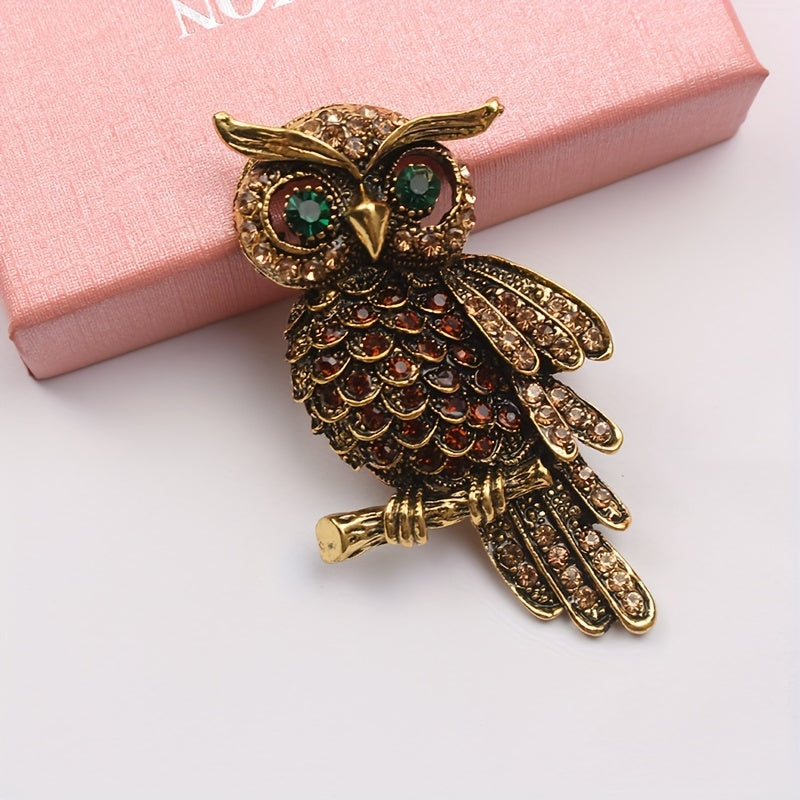 Vintage-Inspired Rhinestone Owl Brooch Pin Edgy Animal-Shaped Jewelry Accessory
