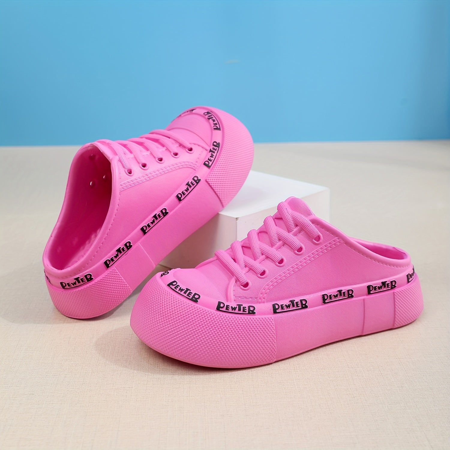 Uniseks kundalik foydalanish uchun qalin poyali, tagli, poyabzal uchun ichki va tashqi foydalanish uchun slippers