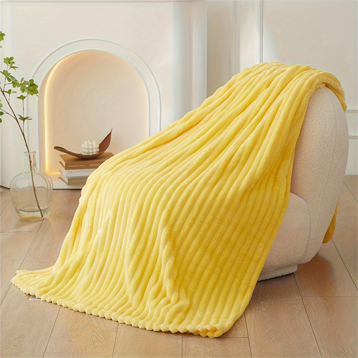 Yumshoq va qulay plush ko'rpa, sayohat, divan, yotoq va uy bezatish uchun mukammal. Oila va do'stlar uchun ideal sovg'a. Bu issiq ko'rpa divanda, ofisda, yotoqda yoki tabiatda uxlab olish uchun juda yaxshi. Har mavsum uchun ko'p maqsadli sovg'a ko'rpasi.