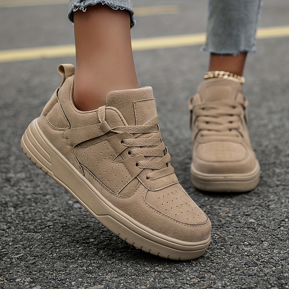 Women's Minimalist Retro Casual Sneakers Lightweight Flat-Soled Walking Shoes