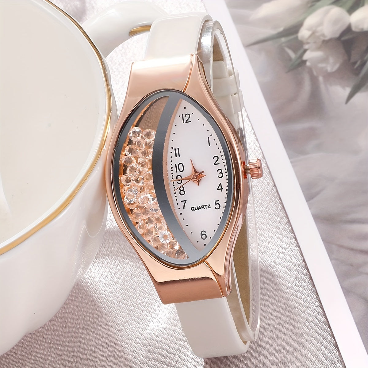 Women's Quartz Watch Oval Pointer Quicksand Dial PU Leather Band