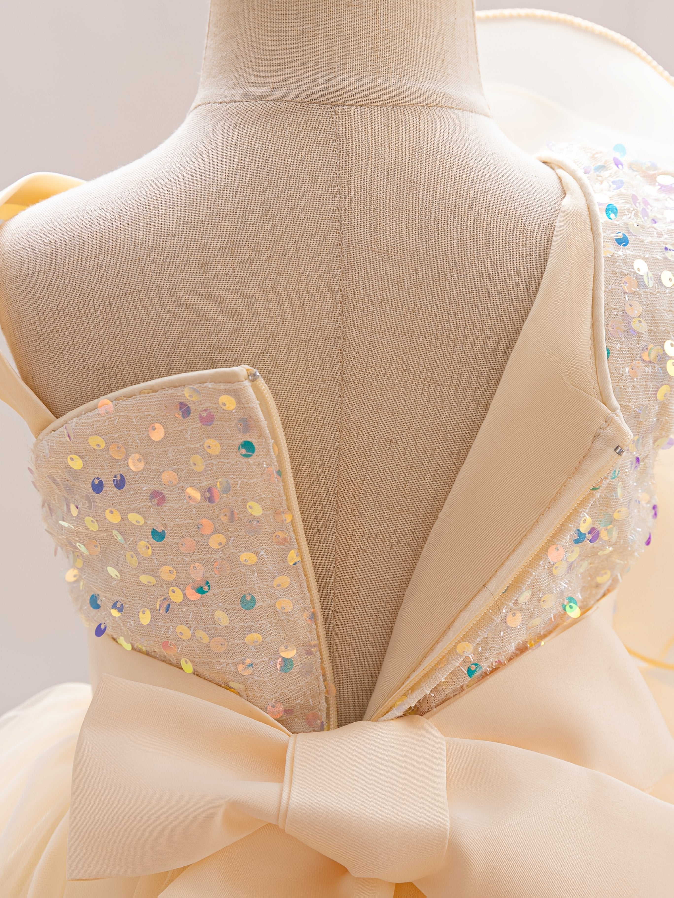 Girls Sleeveless Red Floral Dress for Young Girls Midi Fitted Party Piano Performance