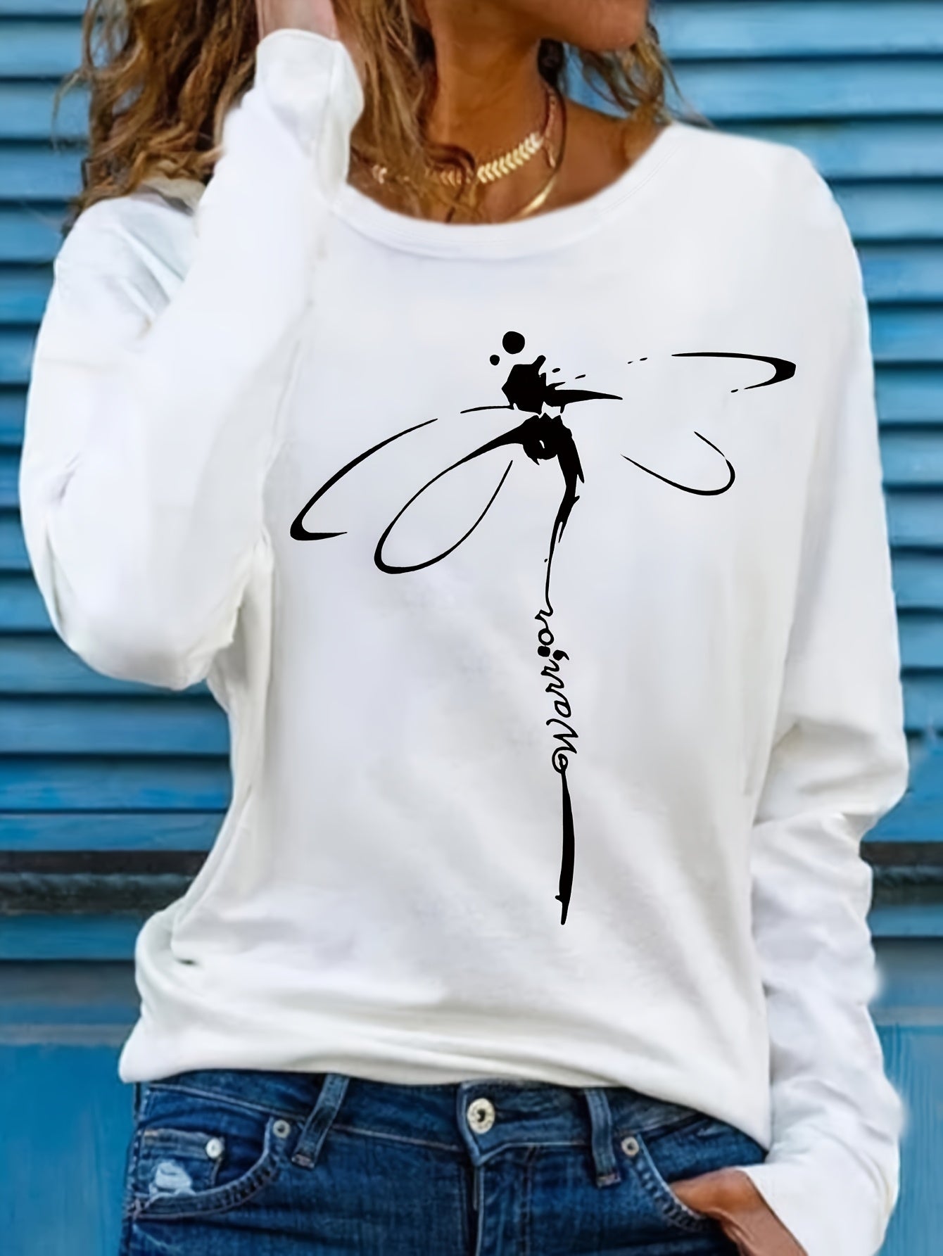 Plus Size Women's Casual T-Shirt Breathable Stretch Cotton White with Black Dragonfly