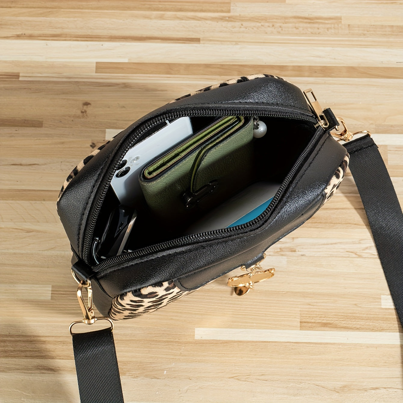 Leopard Print Crossbody Bag for Women with Adjustable Strap Cat Charm Zipper Closure