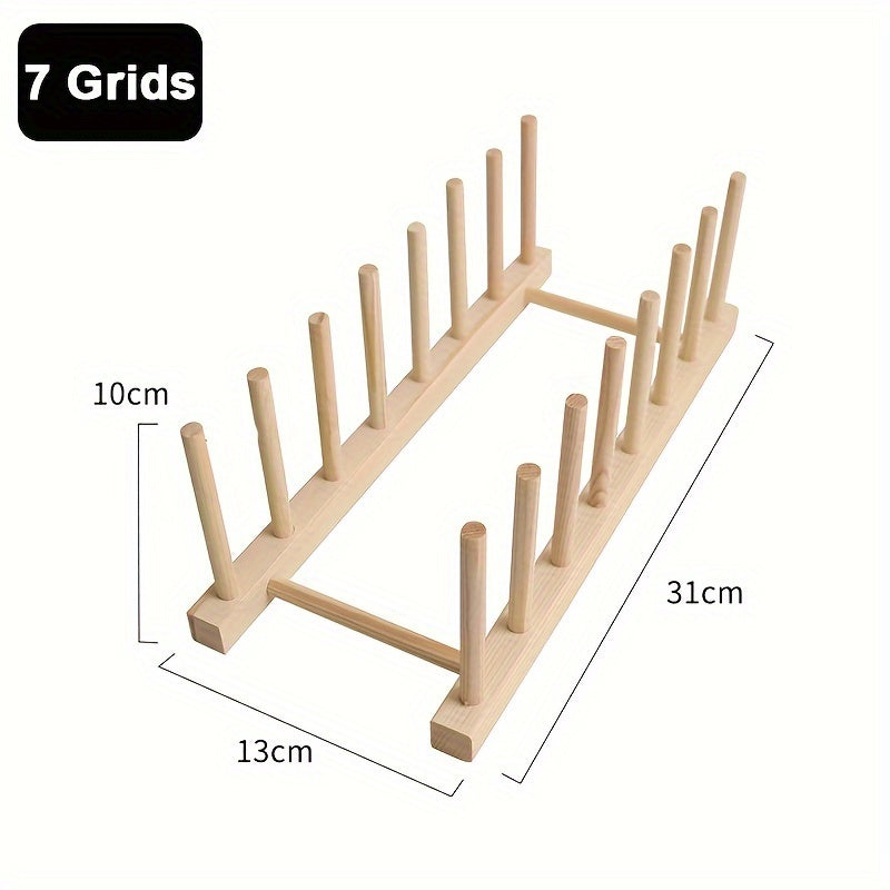 "Drenaj tizimi bilan yog'och idish quruq - oshxonada plastinkalar, piyolalar va asboblarni tartibga solish uchun yuqori sifatli funksional yog'och buyumlar, tabiiy yog'och qoplamasi bilan joyni tejovchi dizayn."