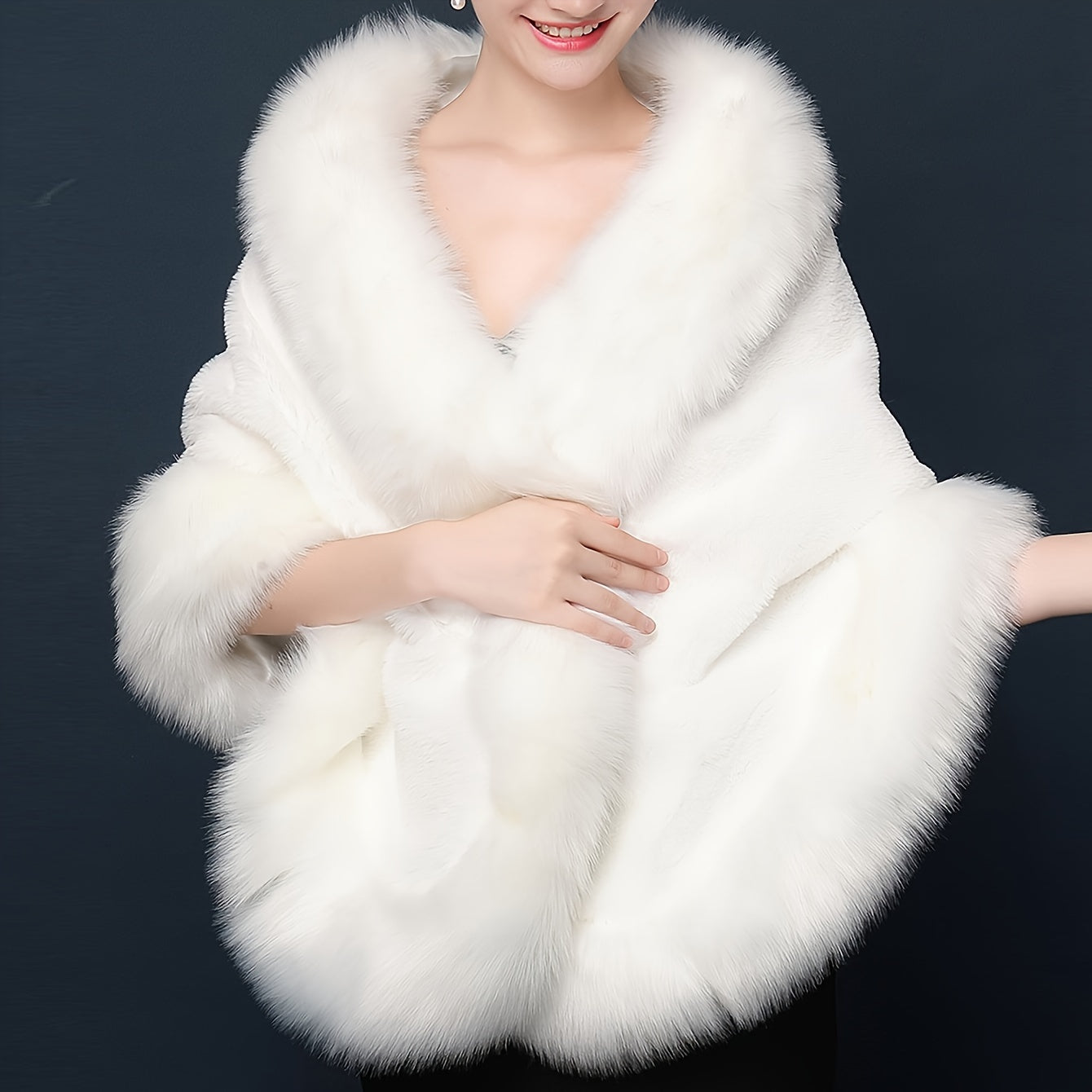 Women's Faux Fur Shawl Baroque Style Winter Wedding Wrap Windproof Warm Accessory