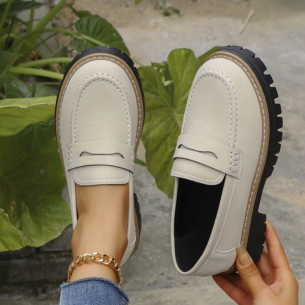 Women Vintage Penny Loafers Faux Leather Casual Slip-On Round Toe Durable EVA Sole