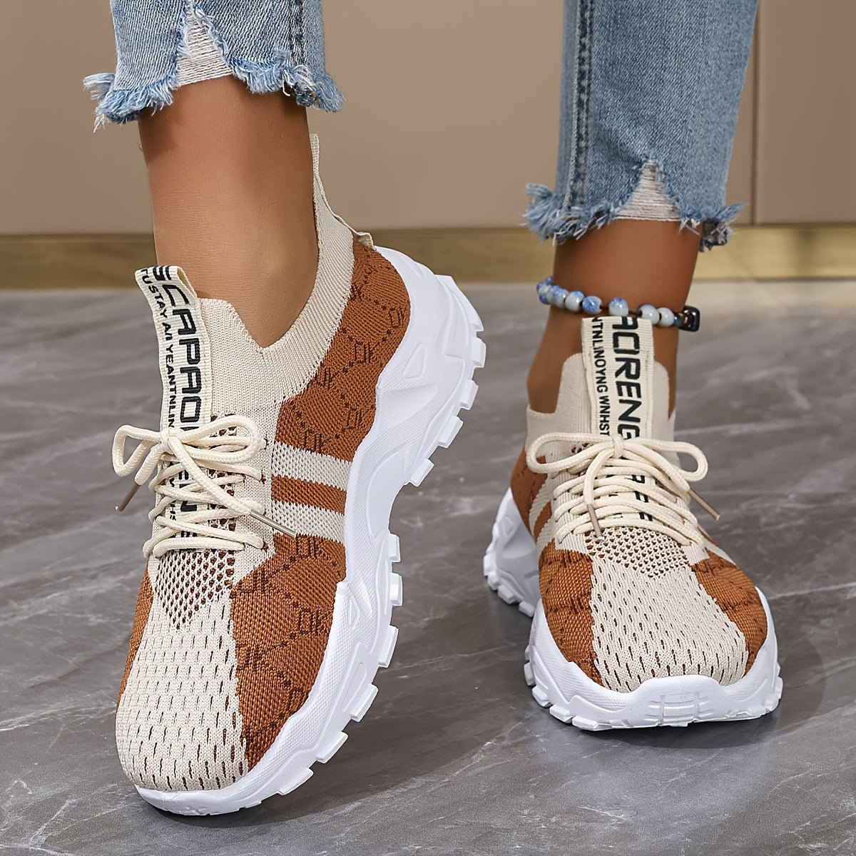 Women's Breathable Knit Running Shoes Lightweight Low-Top Sneakers