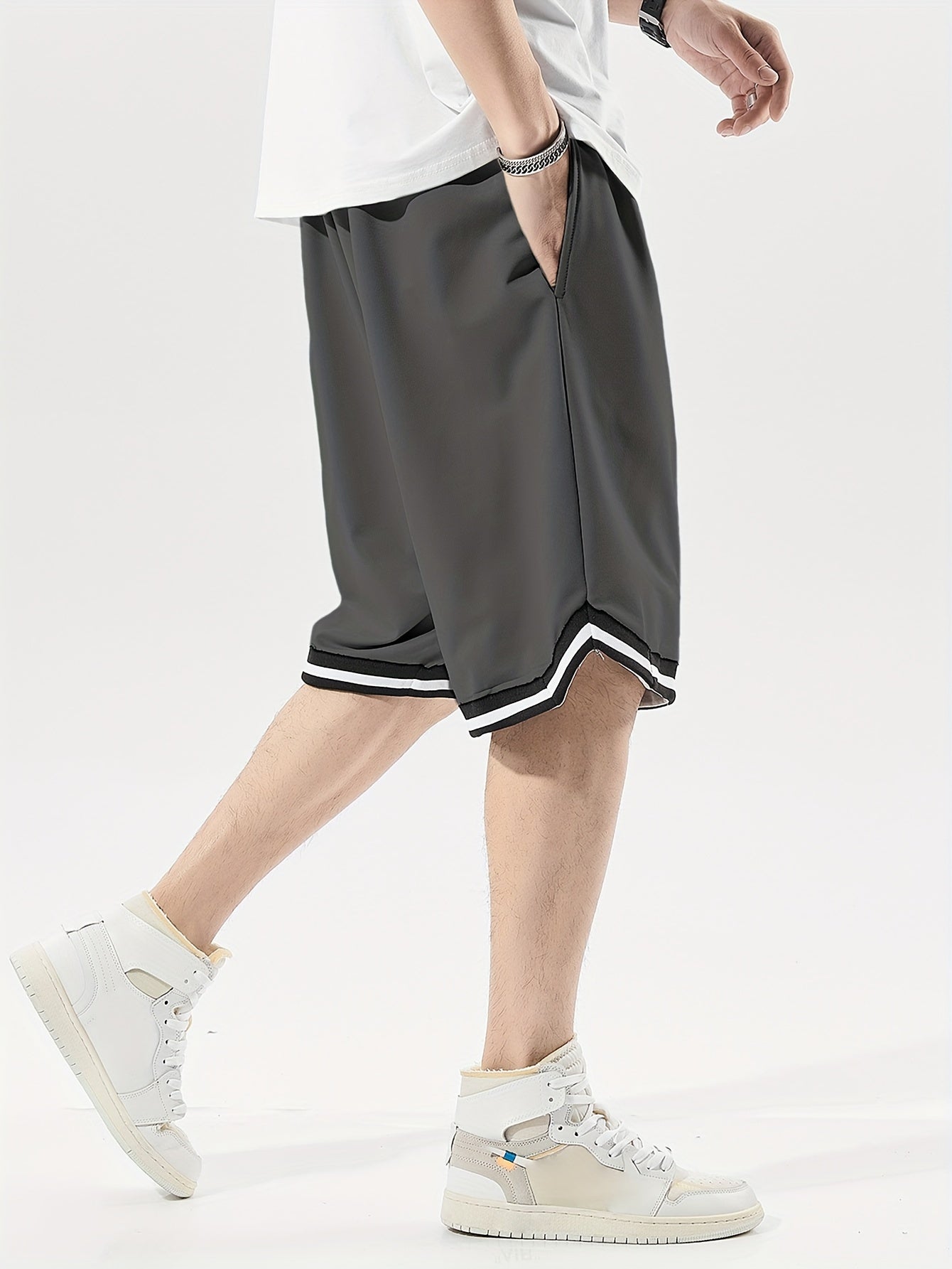 Men's Plus Size Sports Shorts Geometric Pattern Loose Fit Knit Polyester Summer Casual