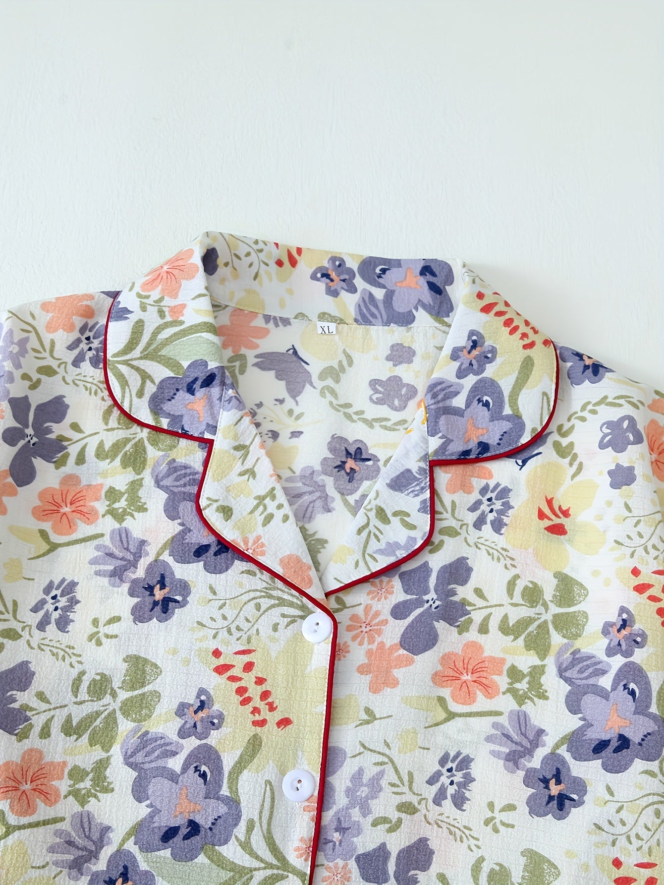 Camisón de noche con estampado floral para mujer con cuello de solapa y tapeta de botones, vestido ligero de verano