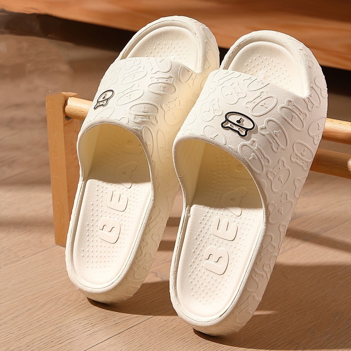 Women's Men’s Cartoon Bear Slip-On Sandals Pink Purple EVA Indoor Outdoor