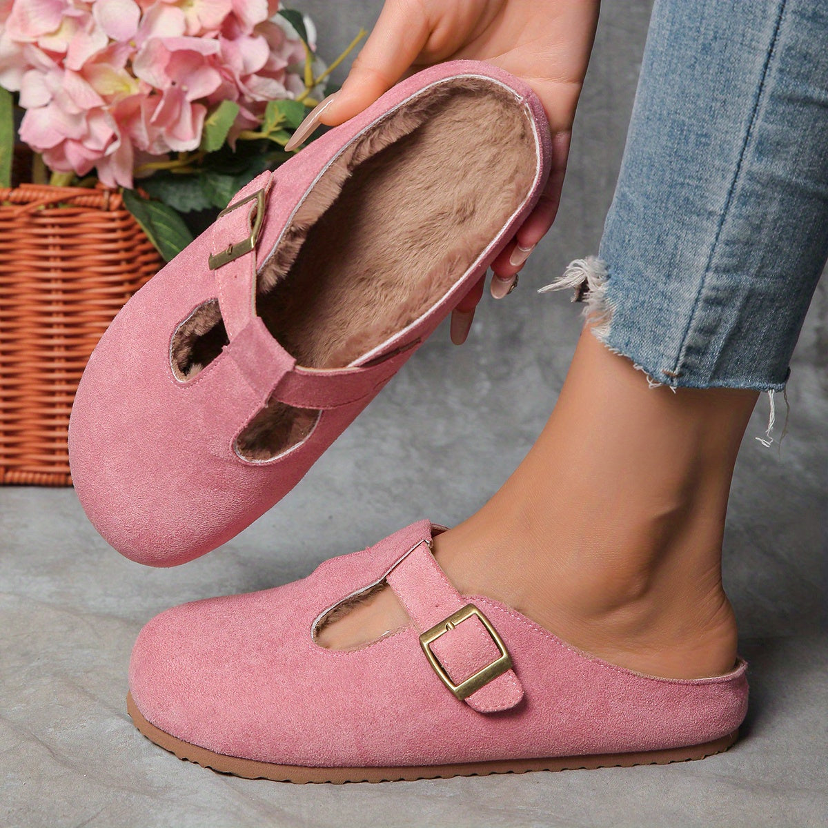 Women's Slip-On Mules with Thick Cushioned Sole Soft Breathable Fabric