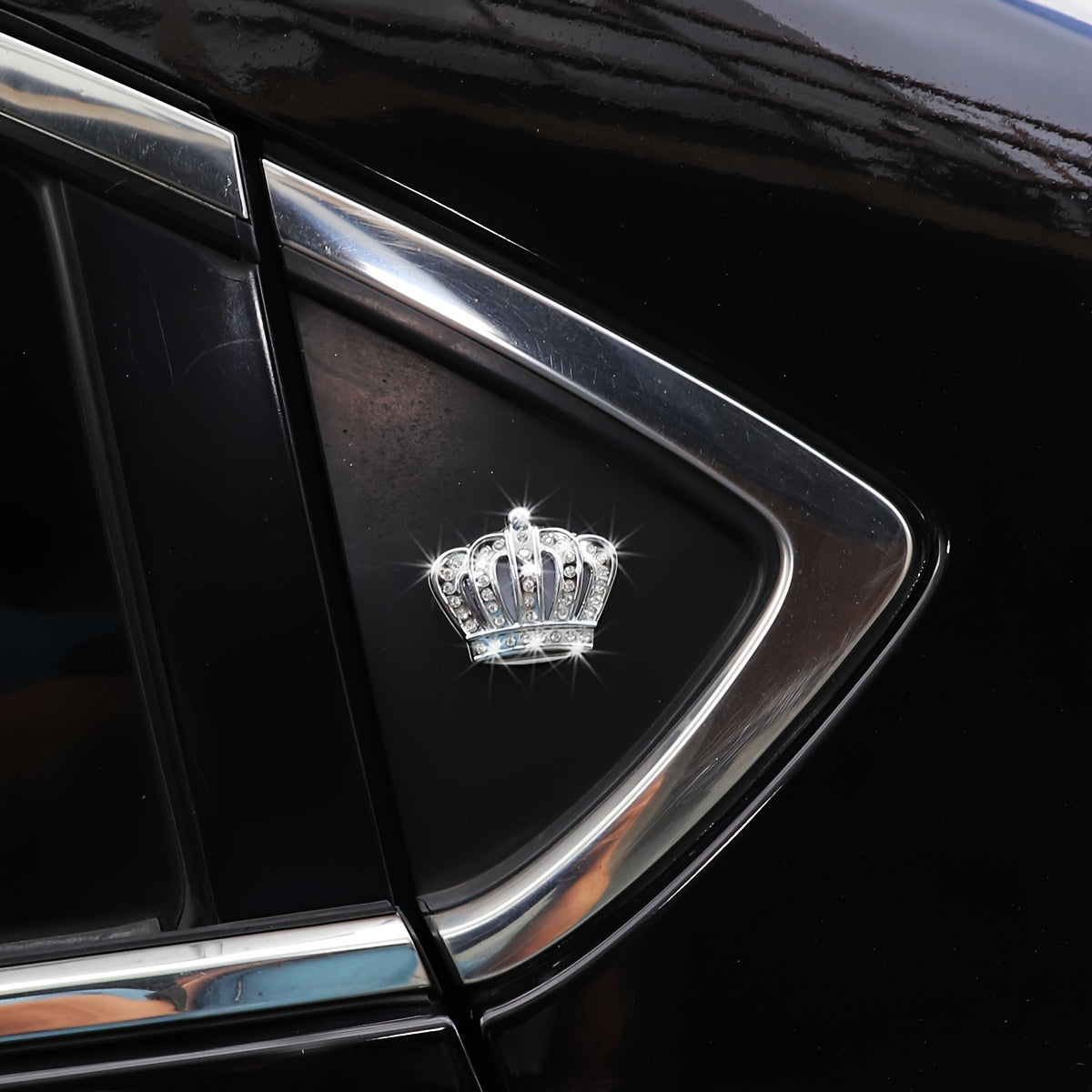 2-Pack Crystal Crown Car Decorations Adhesive Rhinestone Auto Interior Exterior