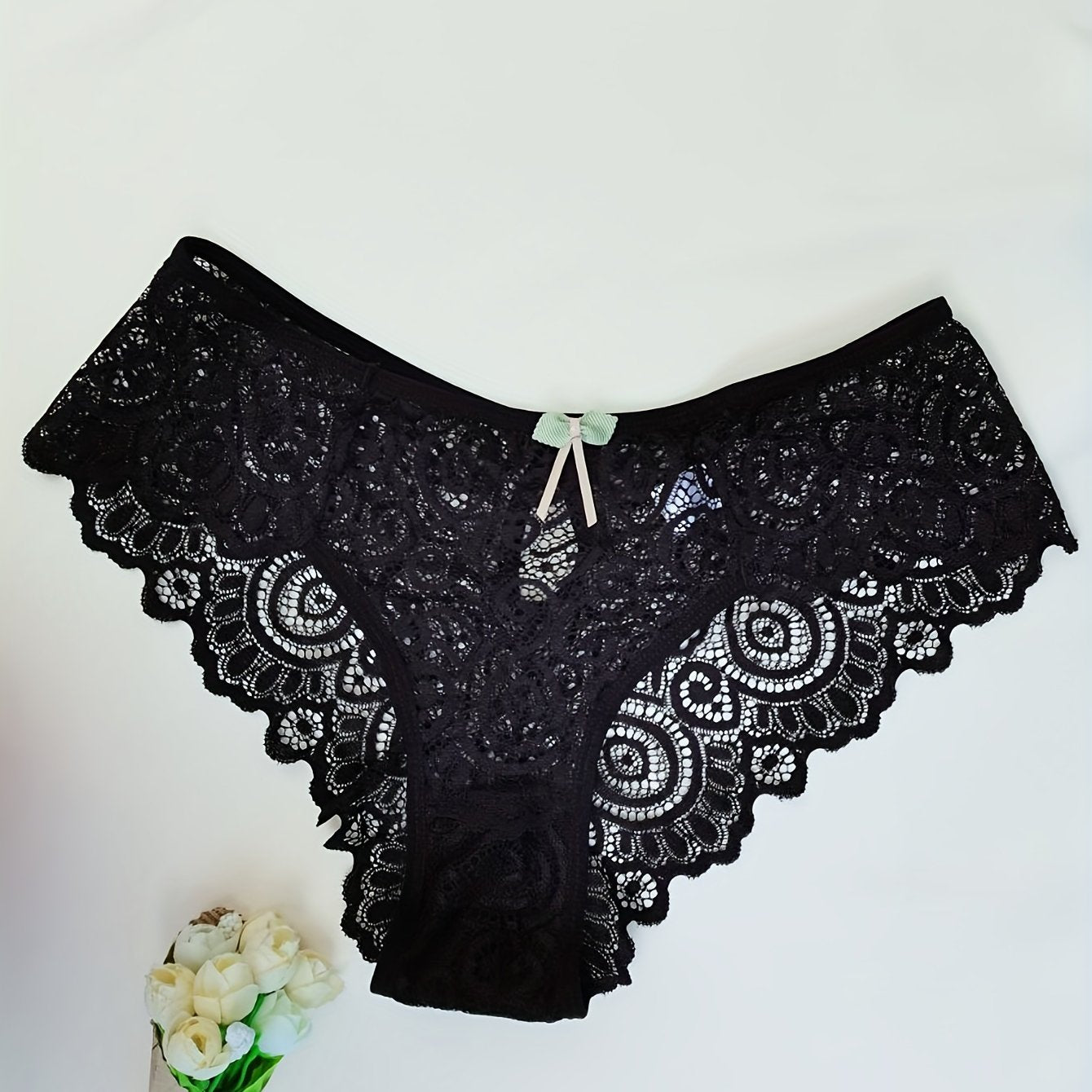 Women's Low Waist Floral Lace Panties Semi-Sheer Breathable Cut-Out Briefs