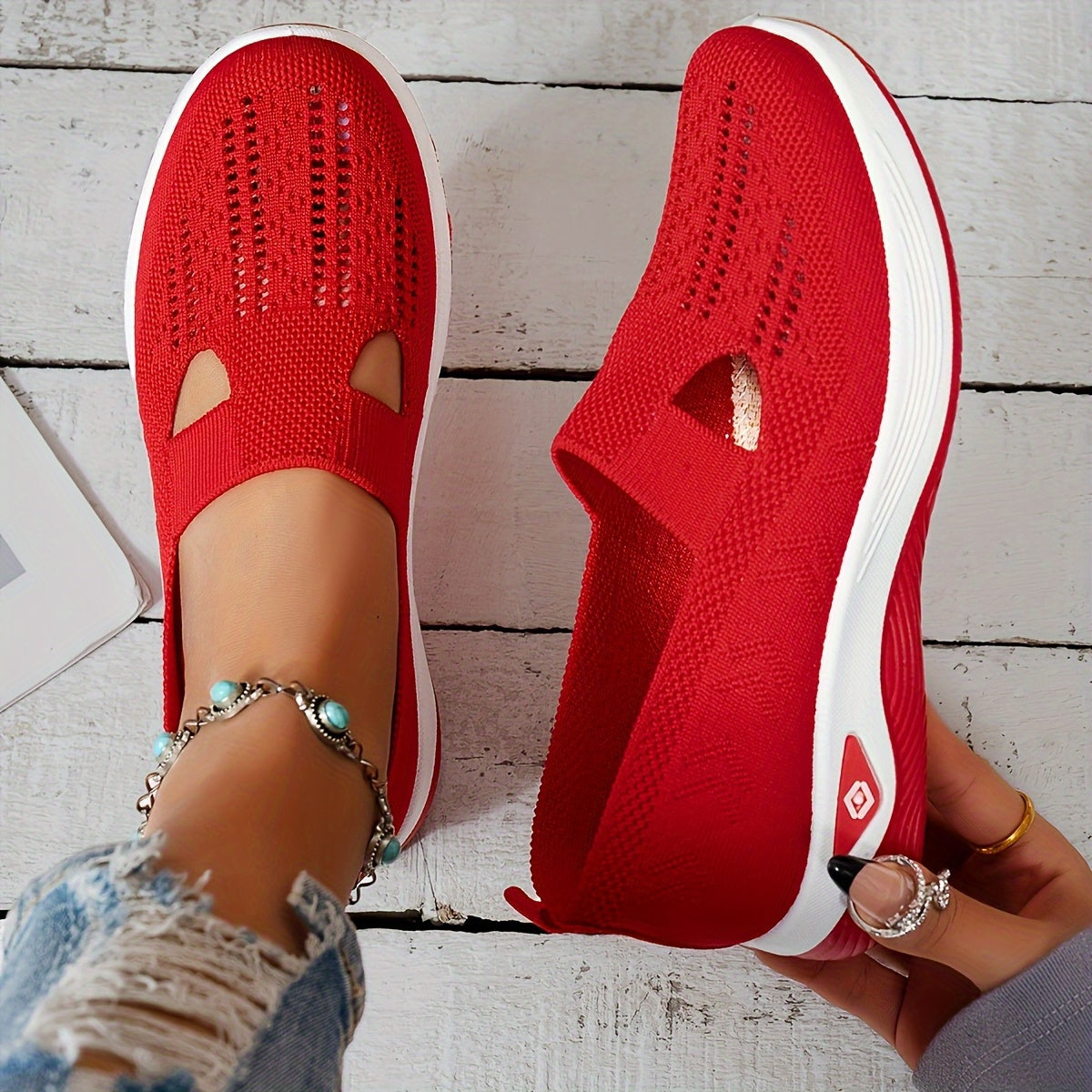 Women's Mesh Slip-On Sneakers Lightweight Breathable Walking Shoes