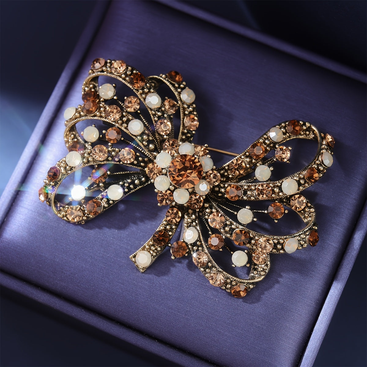 Retro-Style Butterfly Brooch Pin with Rhinestones for Suits and Scarves