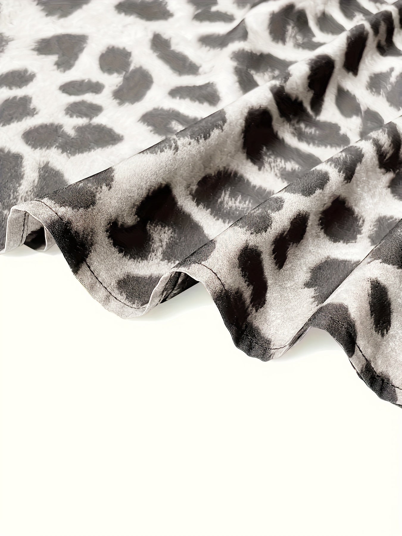 Falda de tamaño grande con estampado de leopardo y nudo para primavera y verano, poliéster, acampanada, no elástica