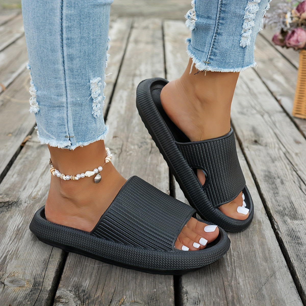 Women's EVA Slide Slippers Non-Slip Indoor Outdoor Beach House Shoes Black