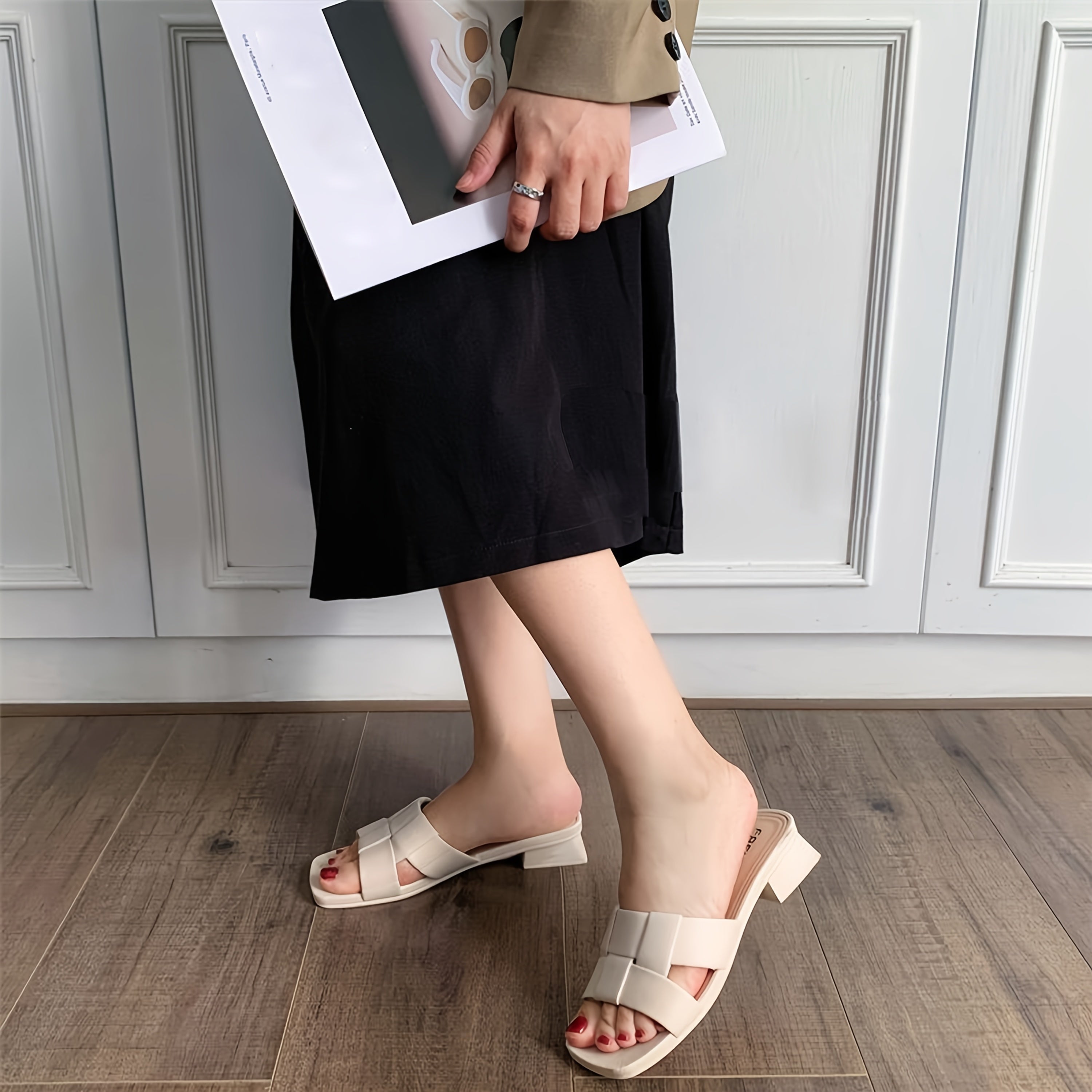 Women's Summer Slip-On Sandals Lightweight EVA Open-Toe Beach Shoes