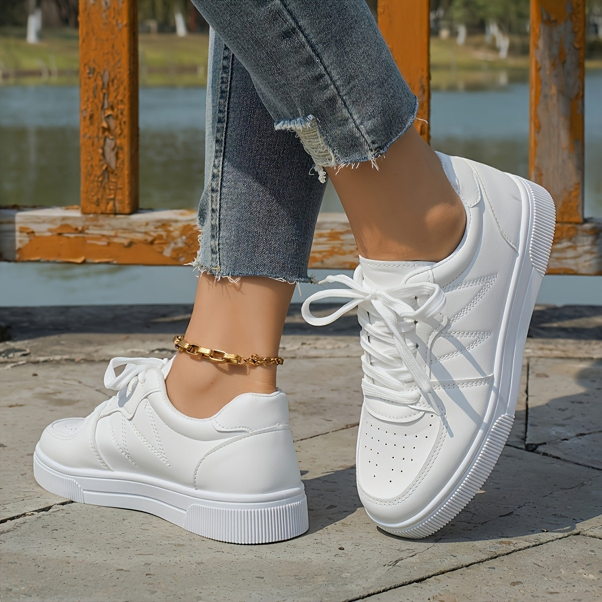Women's Lightweight Skate Sneakers White Pink Synthetic Upper Breathable Fabric Rubber Sole