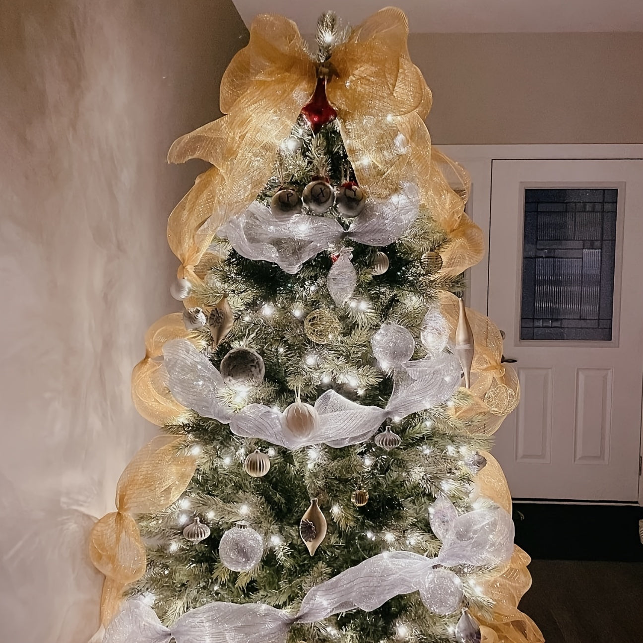 9.14m Christmas Ribbon with Mesh Bow and Yarn Accents for Holiday Decor