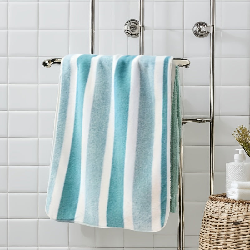 8-Piece Bath Towel Set Includes 4 Square Towels 30x30cm 2 Bath Towels 35x75cm 2 Large Towels 70x140cm Soft Absorbent Quick Dry