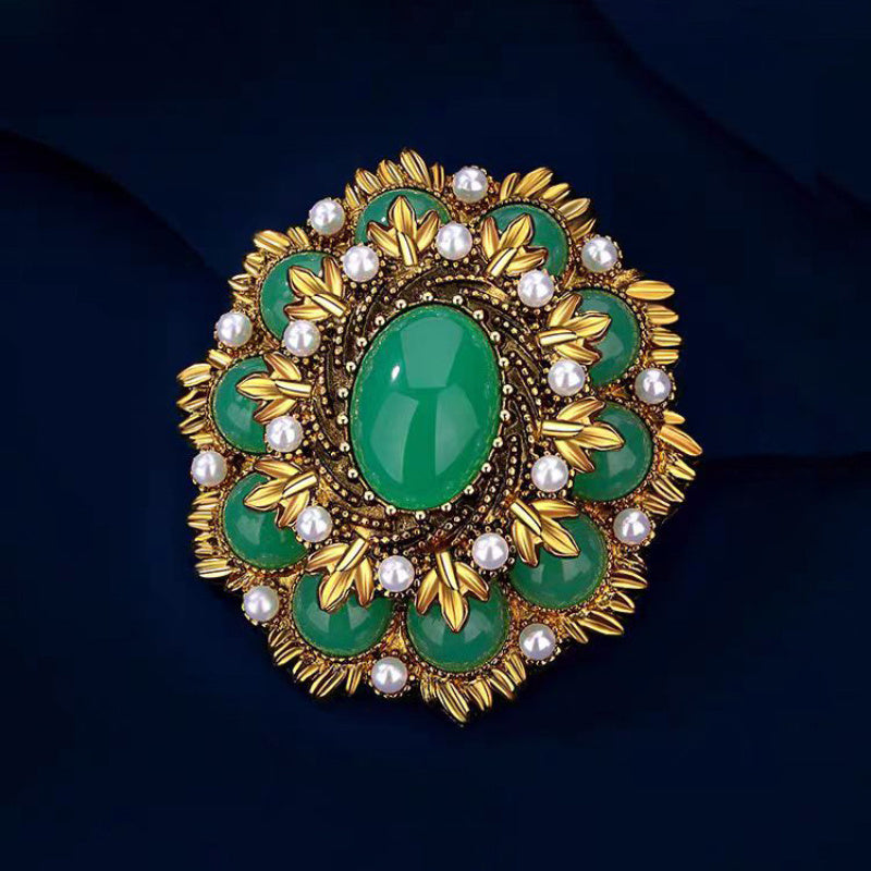 Women’s Baroque Style Brooch Rhinestones Pearl Retro Palace Emblem Jewelry