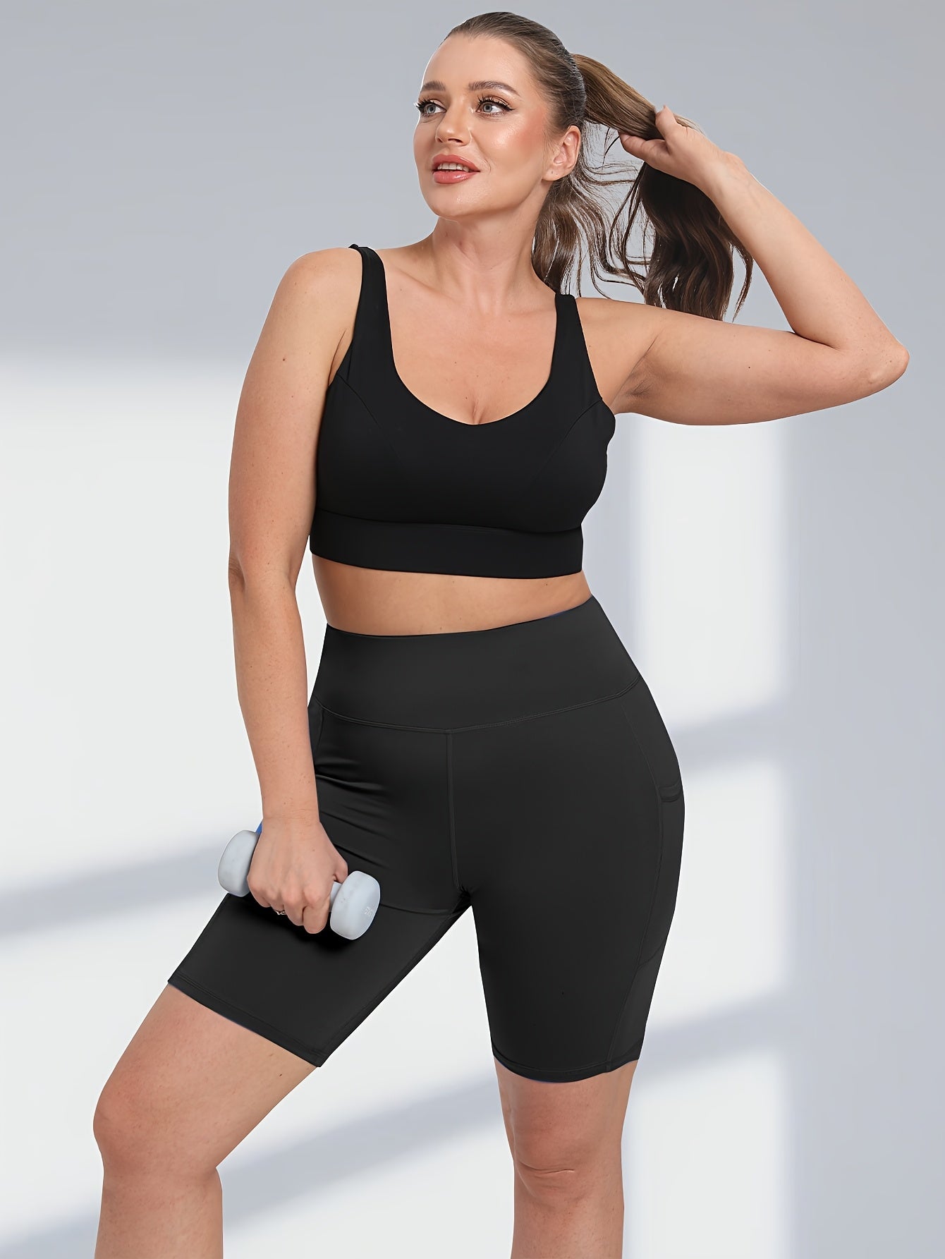 Plus Size High-Waisted Yoga Shorts Breathable Workout Leggings with Pockets