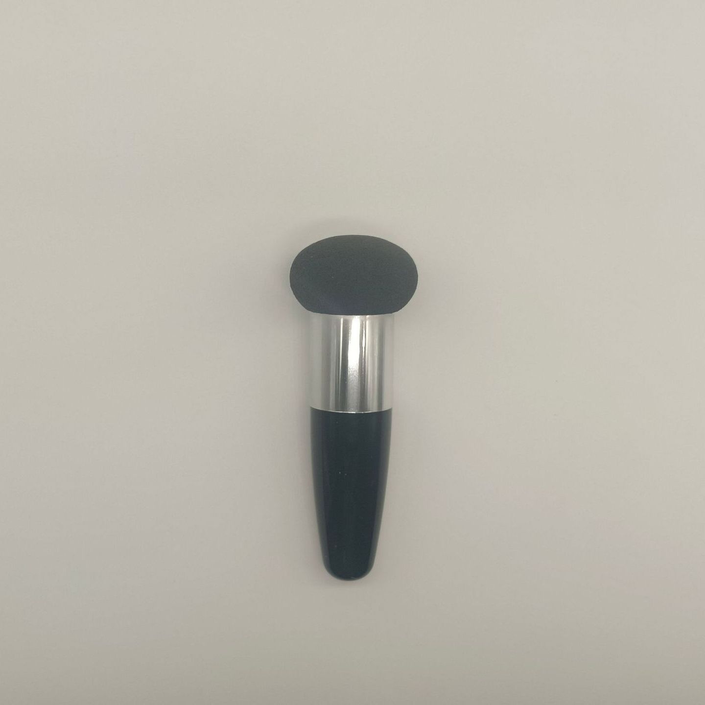 Uniseks makiyaj choʻpi bilan tutqichli goʻshtli goʻshtli qoʻllanma Beauty Blender Mushroom