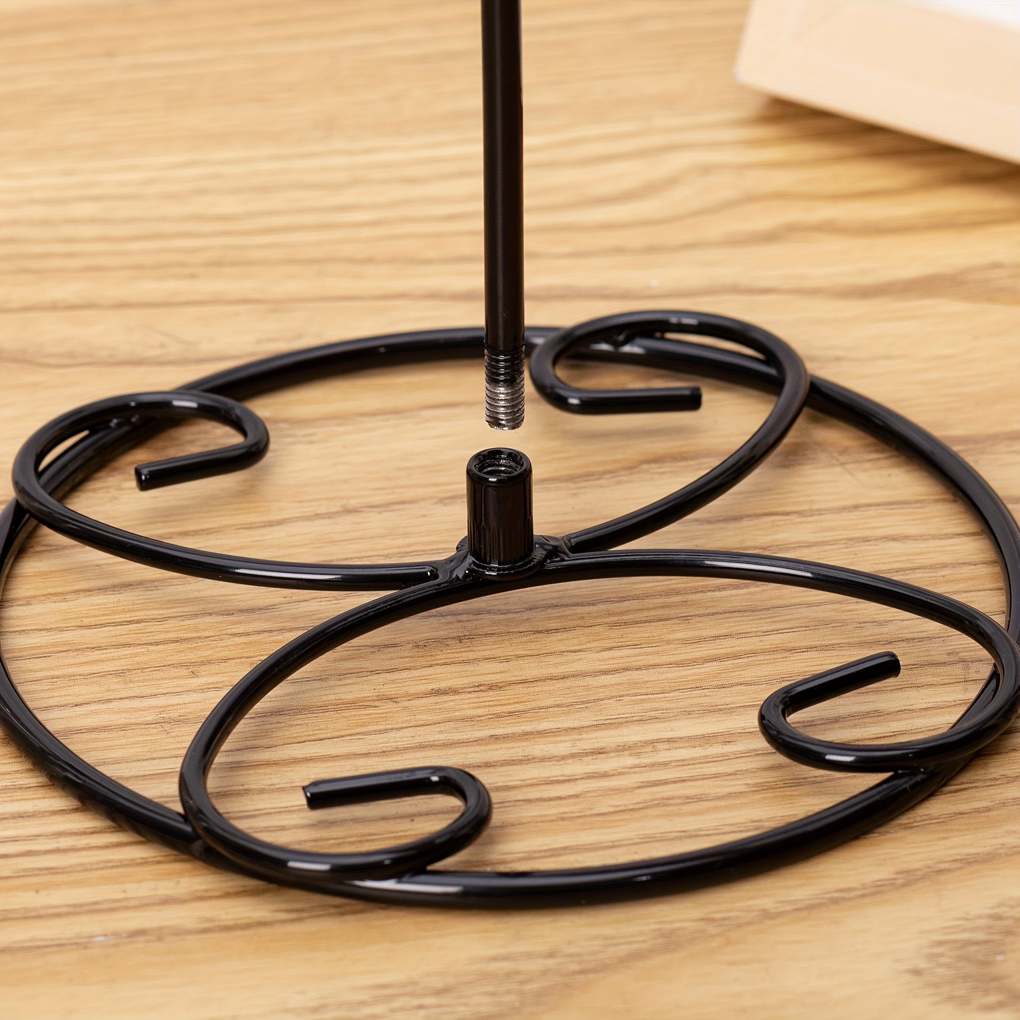 Вращающийся стеллаж для украшений с 2 уровнями для ожерелий и браслетов