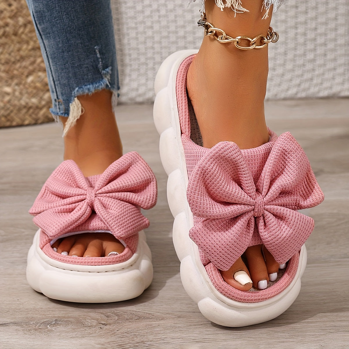 Women's Slippers Breathable Non-Slip Indoor Shoes Soft Thick Sole