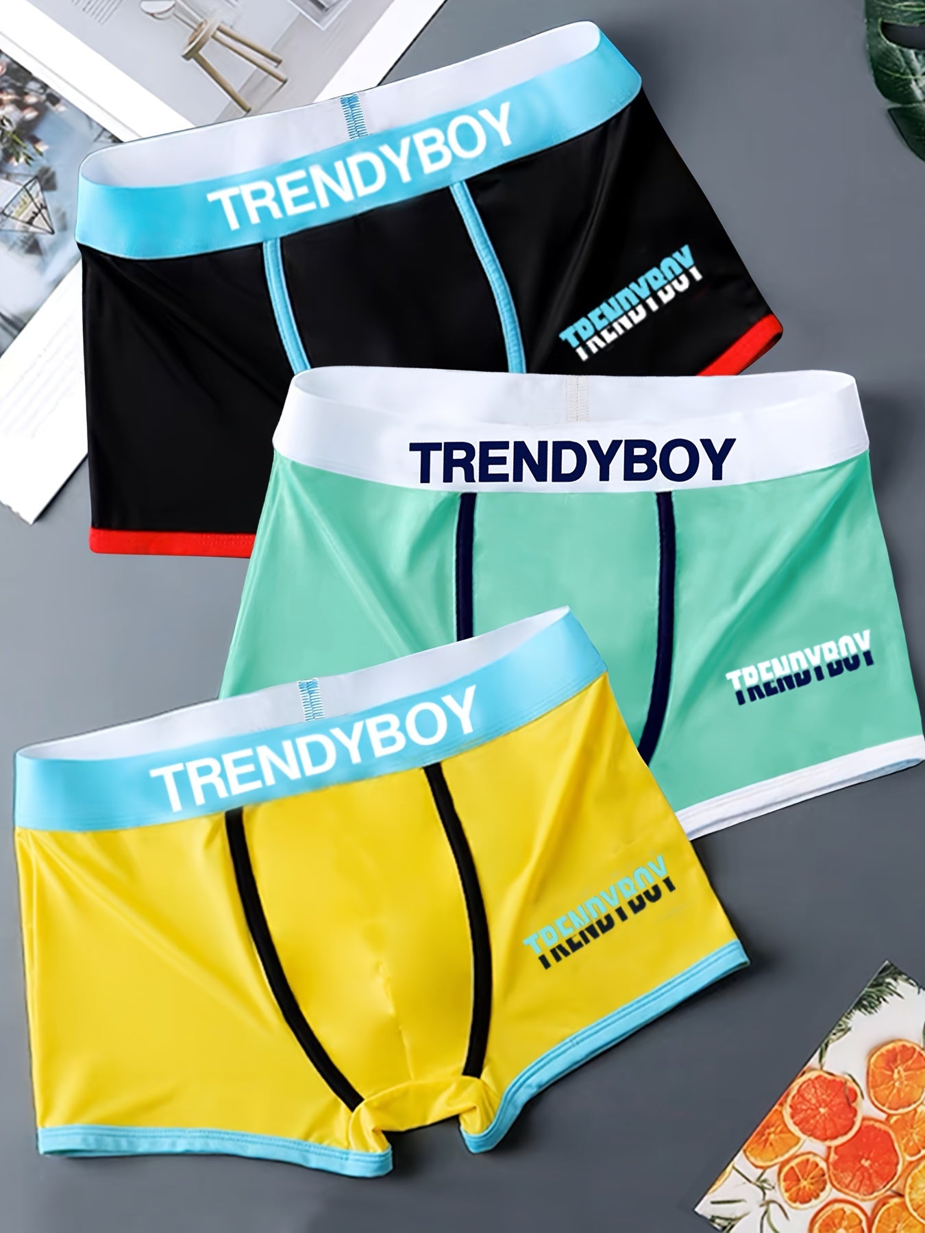 TrendyBoy Erkaklar uchun Boxer Briefs 3-Paket - Yumshoq poliester to'qima, cho'ziluvchan, alfavit naqshi va yamoq tafsilotlari, 95% poliester, 5% elastan