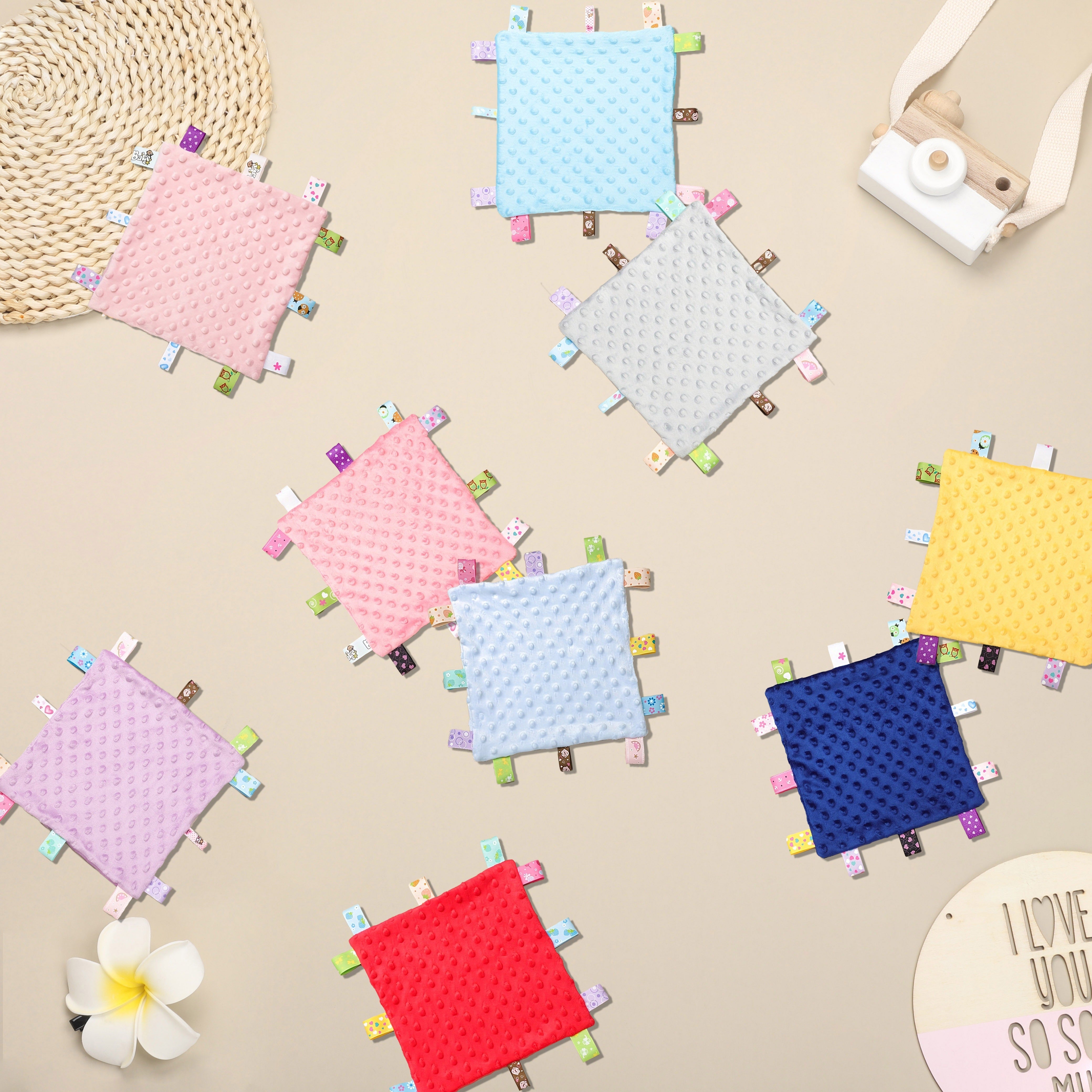 Tishlaydigan chaqaloqlar uchun rang-barang yorliqlarga ega bolalar uchun yumshoq va nam o'tkazuvchan plash sochiq