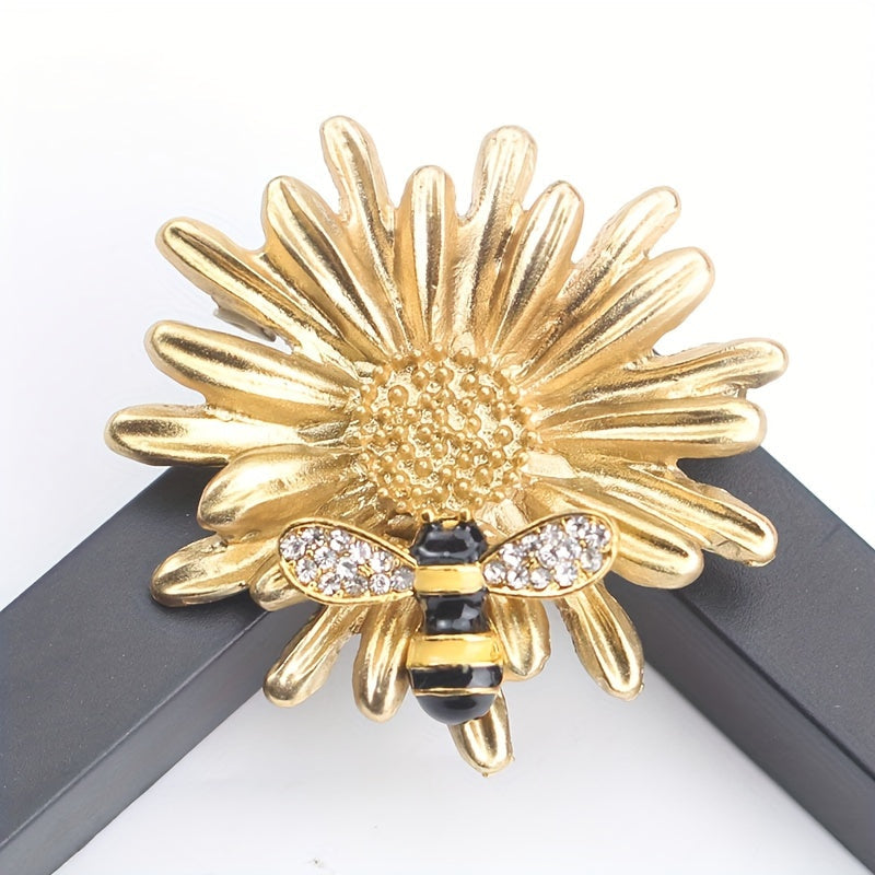 Elegant Bee and Sunflower Rhinestone Brooch for Women Stylish Fashion Accessory