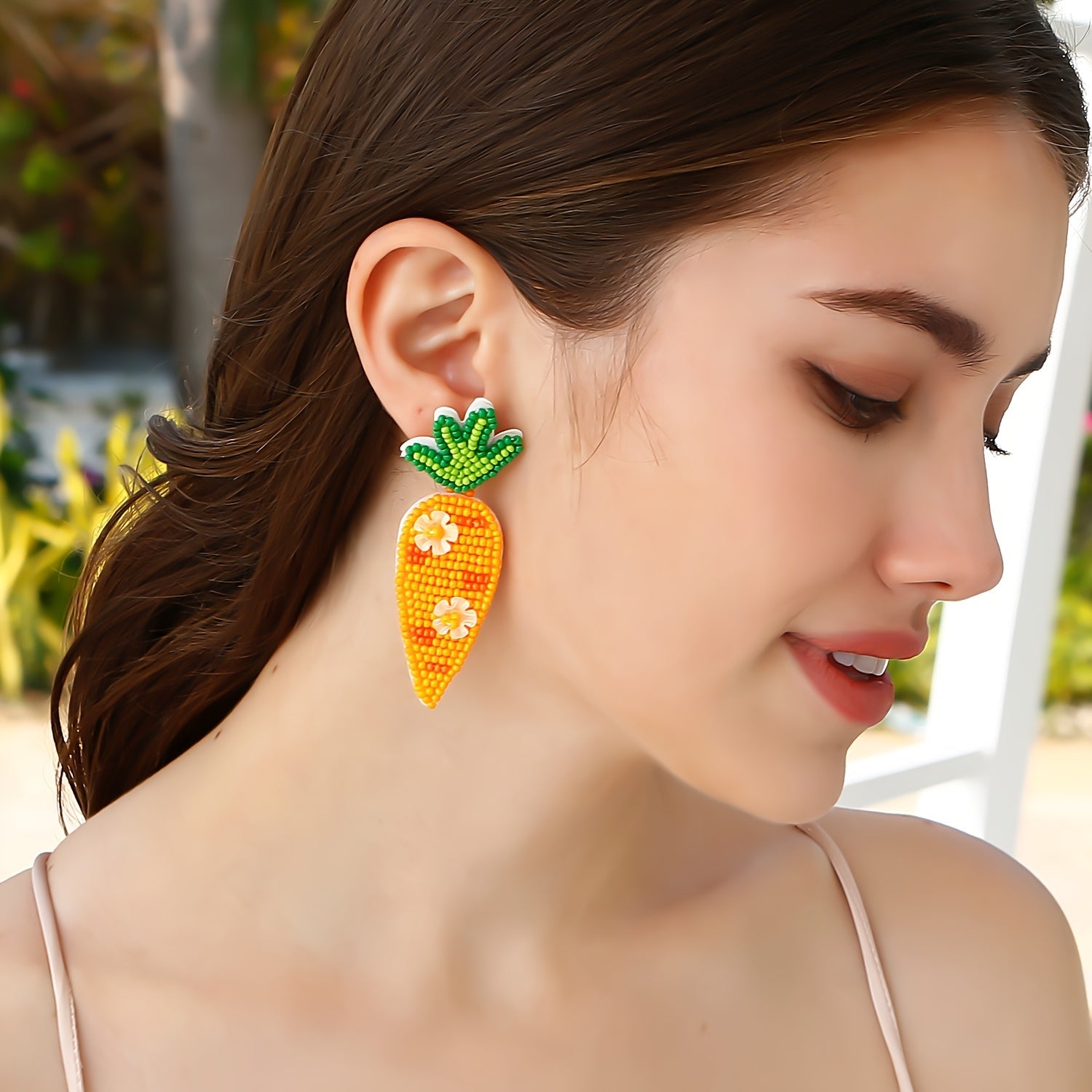 Pendientes de zanahoria de Pascua para mujer, estilo boho chic, con lentejuelas brillantes, pasadores de acero inoxidable