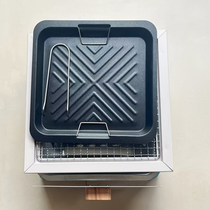 Kuchli metall materiallardan tayyorlangan kvadrat portativ ichki barbekyu grili to'plami, ajratiladigan oyoqlar va pishirish panjarasi bilan, kul panasi mavjud. Yoqg'ich kiritilmagan. Uyda foydalanish uchun ideal.